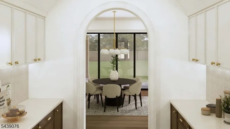 Breakfast room at 776 Comanche Lane